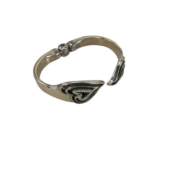 Brighton Silver toned Swarovski Double Heart Hinged Bangle Missing one gem - Picture 5 of 6